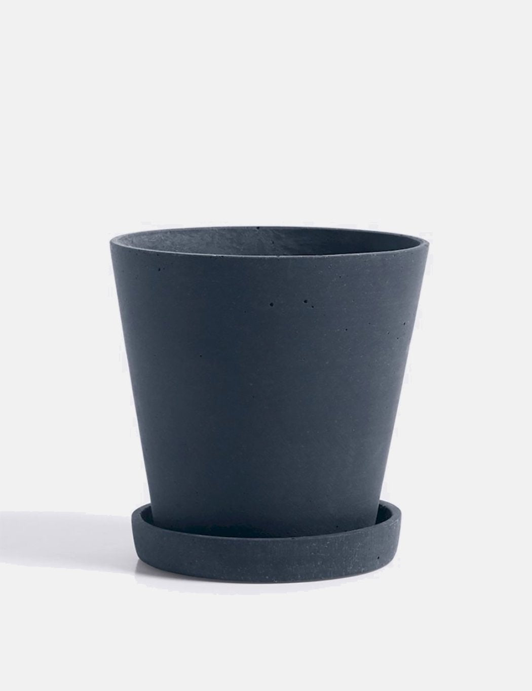 Flowerpot with Saucer